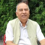 संघीयता कार्यान्वयनमा संघ सरकार नै उदार हुनुपर्छ, मन्त्रीहरु खुद्रा योजनामा अल्मलिनु हुँदैन : डा. दिनेशचन्द्र देवकोटा