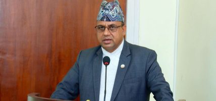 सतही विश्लेषणका कारण समाजमा निराशा बढ्यो : मन्त्री पाण्डे