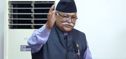 अहिलेको बजेटमा युवा जनशक्तिलाई देशमा रोक्ने योजना छैनन : दिपक बहादुर सिंह