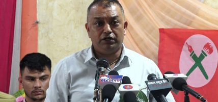 ०४६ साल पछाडि सार्वजनिक पदमा बसेका सबै नेताहरुको सम्पत्ति छानविन गरौं : गगन थापा