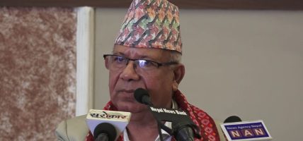 ‘माधव नेपाल’ले कसैसँग घुस लियो भनेर भन्नसक्ने मान्छे धर्तीमै छैनन् : माधव नेपाल