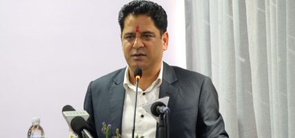 उद्योग पूर्वाधार तयार नगरी औद्योगिकीकरण सम्भव छैन : मन्त्री भण्डारी