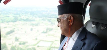 प्रधानमन्त्रीद्वारा तराई-मधेसको सुक्खाग्रस्त क्षेत्रको स्थलगत अवलोकन