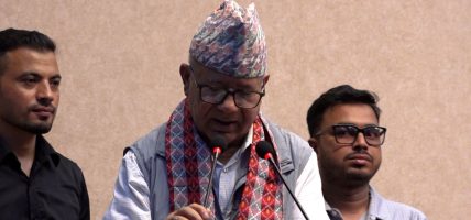 बामदेवलाई भित्र्याउँदै नेपालले भने-कम्युनिष्ट शक्तिहरु एक हुनैपर्छ