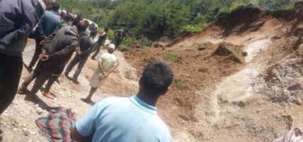 मुगुमा पहिरोले पुरिएर एक महिलाको मृत्यु