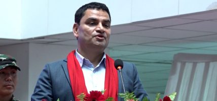 स्वास्थ्य जनशक्तिलाई क्षमतावान बनाउन थप लगानी जरुरी छ : मन्त्री पौडेल