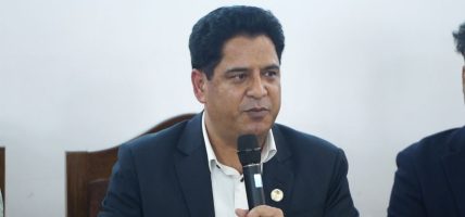 लगानीका लागि नेपालको बजार सानो छैन् : मन्त्री भण्डारी