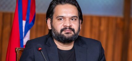 बालेनले दिए विश्वकप खेल्न लागेको क्रिकेट टोलीलाई शुभकामना