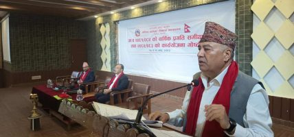 स्मार्ट वर्क, टिमवर्क र नवीन सोचबाट मात्रै प्रदेशको समृद्धि सम्भव छ : मन्त्री डा. दिनेशचन्द्र देवकोटा
