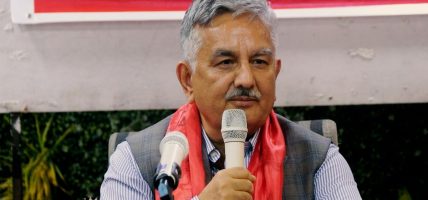 एमालेभित्रको प्रतिस्पर्धालाई पार्टी फुट्यो भनेर भ्रम फैलाउन मिल्दैन : सुरेन्द्र पाण्डे