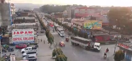 हेटौंडा बजारमा सडक विस्तार विवाद चर्कियो : २५-२५ गजको सूचना जारी, १६ मिटरको बाइपास योजना अनिश्चित