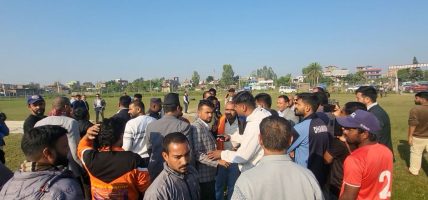 उर्जा मन्त्री घिसिङ र खेलकुद मन्त्री गुप्ताद्वारा जनकपुरधामको निर्माणाधिन रंगशालाको निरीक्षण