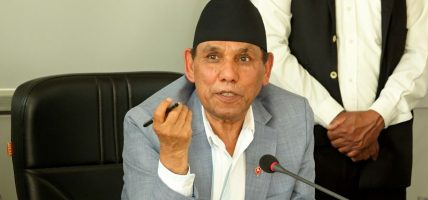 निर्वाचनको वातावरण बनाउन समस्याको समाधान गर्दै जानुपर्छ : अध्यक्ष दाहाल