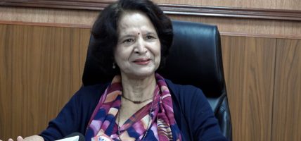 वीर अस्पतालको निरीक्षण गर्दै मन्त्री गौतमले भनिन्-परामर्श सेवामा सुधार गर्नुहोस
