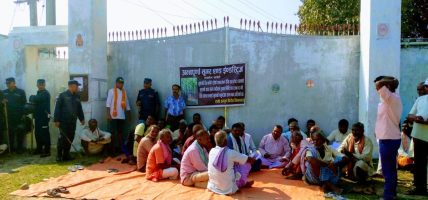 सर्लाहीमा आन्दोलित उखु किसान र उद्योगीबीच ४ बुँदे सहमति, एक महिना भित्र भुक्तानी पाउने