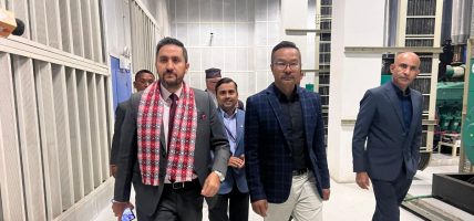 मन्त्री खरेलद्वारा एनसेल कार्यालय निरीक्षण
