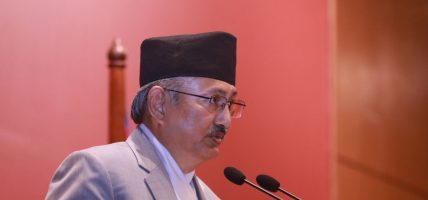 पूर्वगृहमन्त्री खाणसहित ६ प्रत्यक्ष र ३ समानुपातिक उम्मेदवार सिफारिस