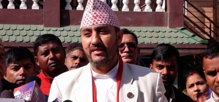 सरकारी टोलीद्वारा जनमत पार्टी कार्यालयको अनुगमन