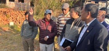 पोखरा स्वास्थ्य विज्ञान प्रतिष्ठानको भवन निर्माण अलपत्र, अस्पताल निर्माणलाई बन्धक राख्नु हुँदैन : मन्त्री घिसिङ