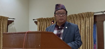 प्रदेश र स्थानीय तहले ध्यान नदिए प्रदेश साक्षर हुन सक्दैन : मन्त्री पुन