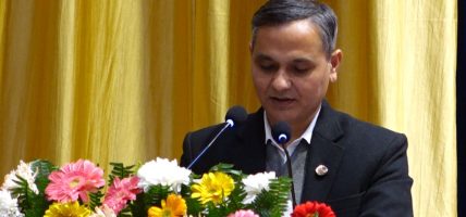 सुशासन कायम गर्दै निष्पक्ष निर्वाचनमार्फत जिम्मेवारी हस्तान्तरण गर्न सरकार प्रतिबद्ध छ : गृहमन्त्री अर्याल