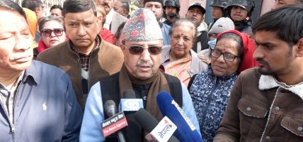 निर्वाचन आयोगको एकलौटी र गैरकानुनी निर्णयविरुद्ध सर्वोच्च पुगेका हौं : पूर्णबहादुर खड्का