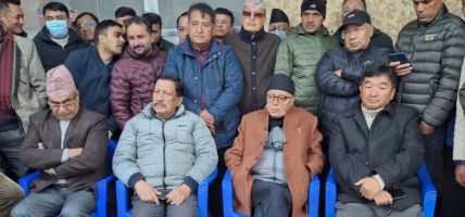 विशेष महाधिवेशन केन्द्रीय समितले आब्हान गर्नुपर्छ : डा.शेखर कोइराला