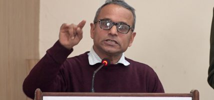 नयाँ दलहरुमा केही खास समूदायको मात्र वर्चश्व छ : विश्लेषक शाह