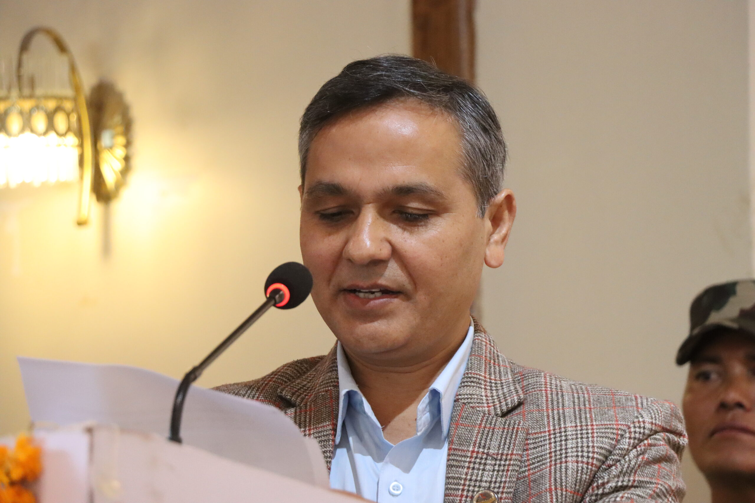 निष्पक्ष र भयरहित वातावरणमा निर्वाचन सम्पन्न हुन्छः गृहमन्त्री अर्याल