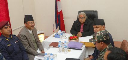प्रधानमन्त्रीद्वारा पाथीभरा र फुङलिङ क्षेत्रमा स्थानीय बासिन्दाहरुसँग अन्तरक्रिया