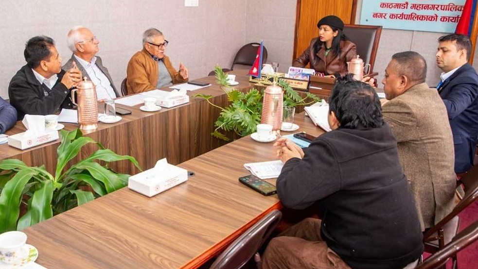 काठमाडौंमा वैशाख १ देखि रात्रिकालीन सार्वजनिक बस सञ्चालन हुने – कार्यवाहक प्रमुख डंगोल