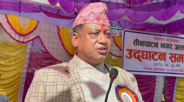 मुख्यमन्त्री बानियाँको घोषणा: टेन्डरबाहेकका सबै सूचना निजी मिडियालाई