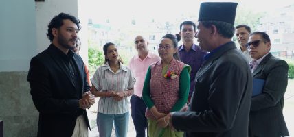 बुढानीलकण्ठका नगर प्रमुख–उपप्रमुखद्वारा पतञ्जलि अस्पतालको स्थलगत अनुगमन