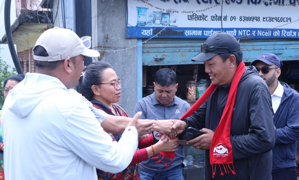 बुढानीलकण्ठका विकास आयोजना स्थलगत अनुगमन : प्रभावकारी कार्यान्वयन र गुणस्तरमा जोड बुढानीलकण्ठका विकास आयोजना स्थलगत अनुगमन : प्रभावकारी कार्यान्वयन र गुणस्तरमा जोड